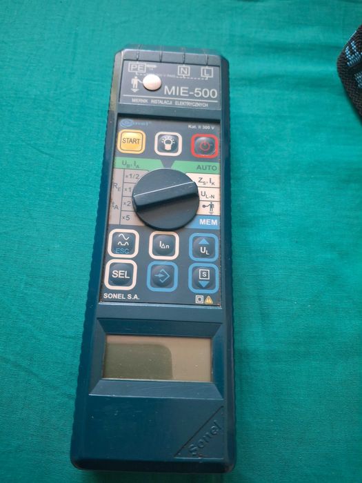 Miernik do pomiarów elektrycznych MIE 500