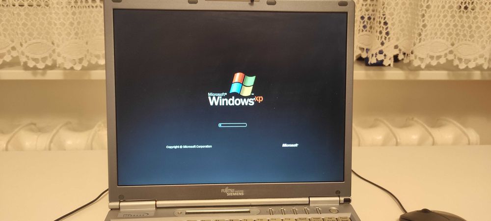 laptop Fujitsu-Siemens LifeBook E-series