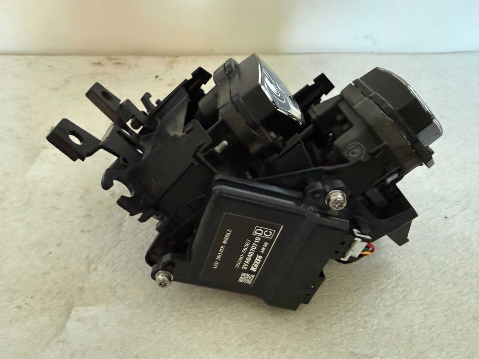 Lampa gsx-s1000 Reflektor
