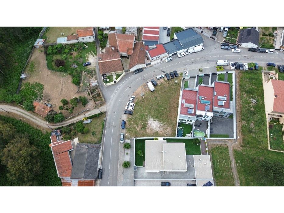 Terreno urbano para construção de moradia - Souto
