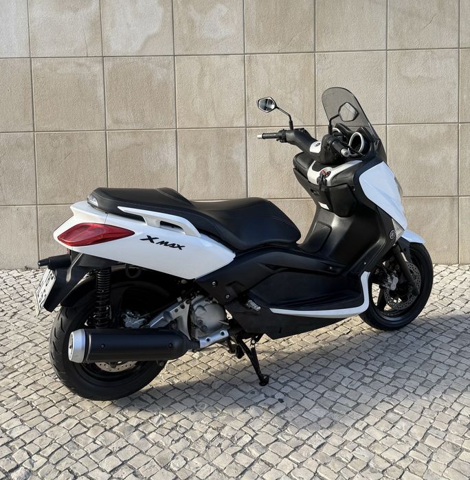 Yamaha X-max 250