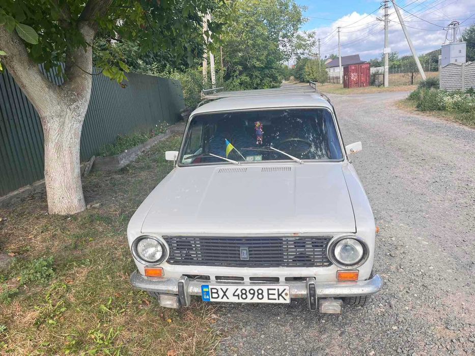 Продам власне авто Автомобіль справний  В доброму стані на такі роки  Технічно супер