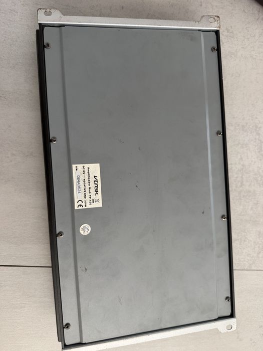 Amplificador Auto VTREK 300W