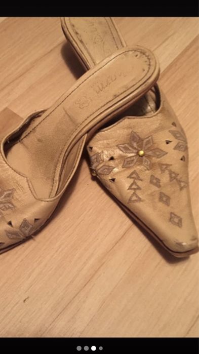 Klapki Vintage  Vero Gucio r. 37/23,5