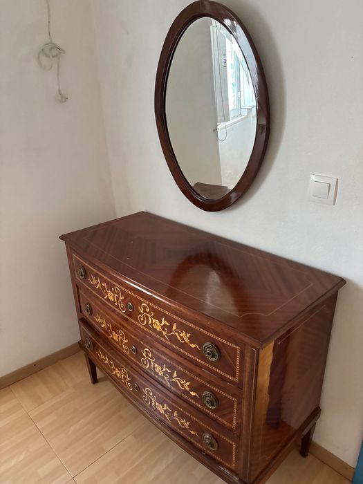 *VENDO* quarto completo