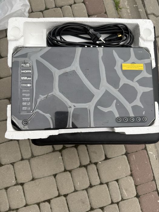 Новый DVD-проигрыватель LG TS-100