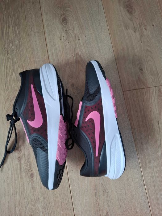 Nike 38,5 czarno rozowe