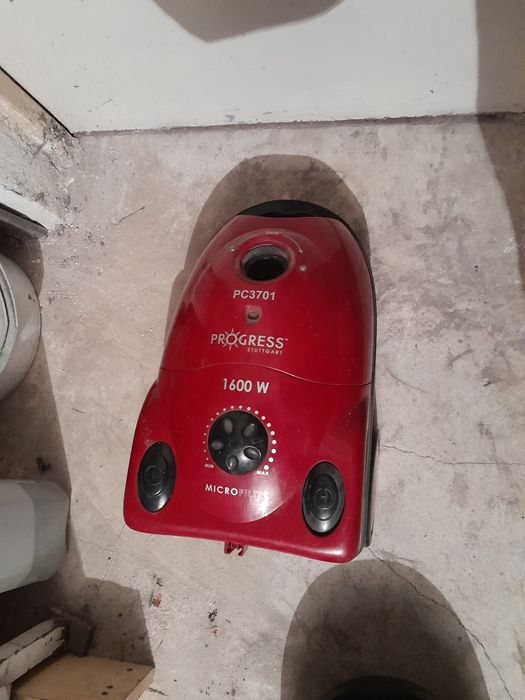 Odkurzacz 1600w PROGRES