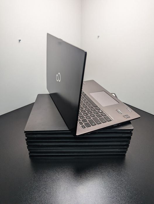 Ультрабук Fujitsu LifeBook U904/ 14" 3200x1800 Touch/ i5-4300U/ 6GB RA