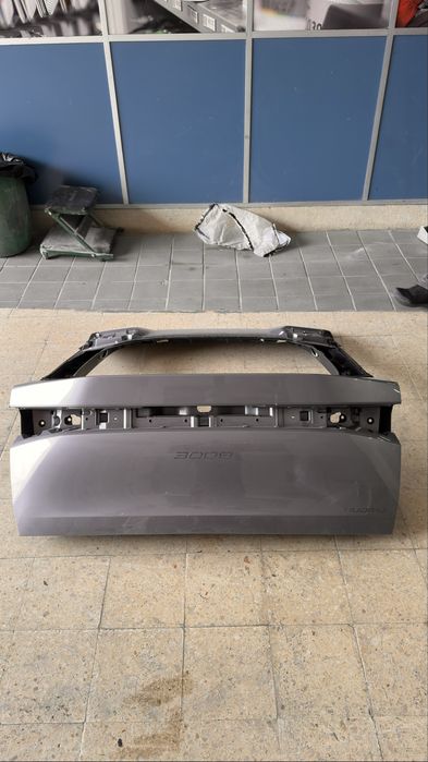 Tampa mala Peugeot 3008