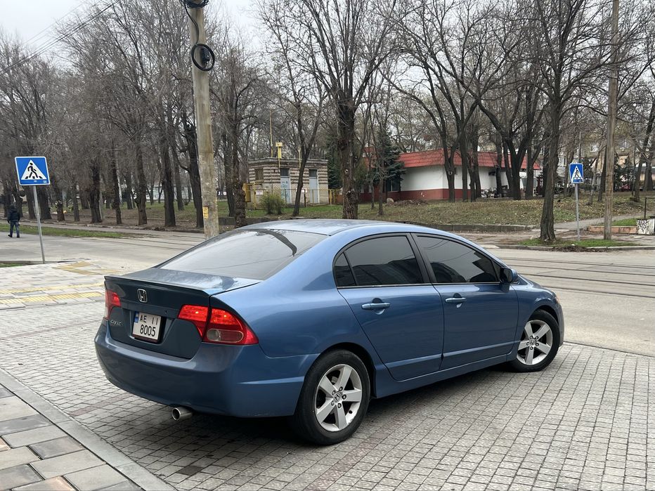 Продам Honda Civic 1.8 Автомат