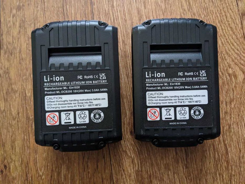 Аккумуляторы Dewalt с зарядным устройством 12/20V