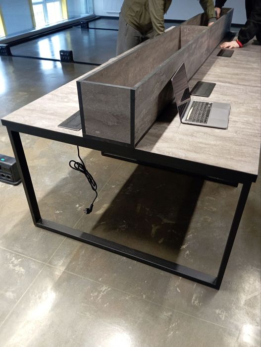 Меблі для офісу. Столи, стільці, стелажі, тумби, шафи. В наявності.