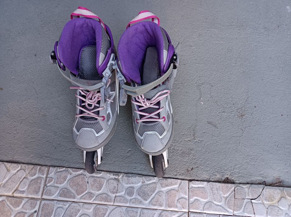 Conjunto de joalheiras, cotoveleiras, Patins em linha Oxelo, Capacetes