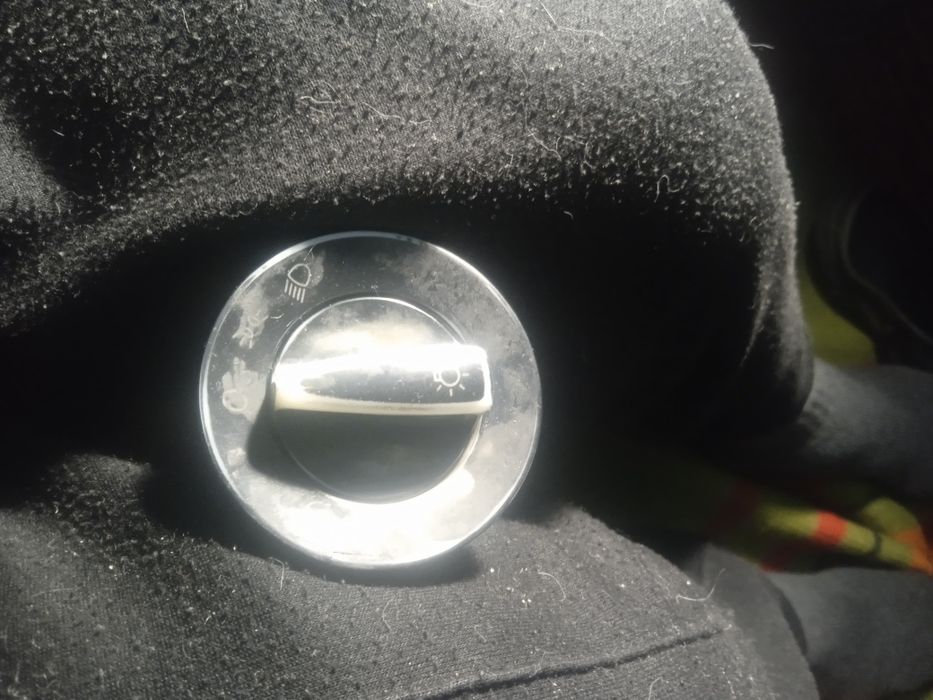 Переключатель света фар