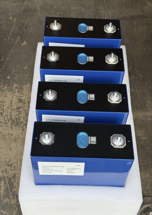 продаж комірок lifepo4/eve/lishen/акб