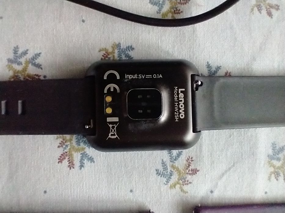 Smartwatch Lenovo + opaska sportowa