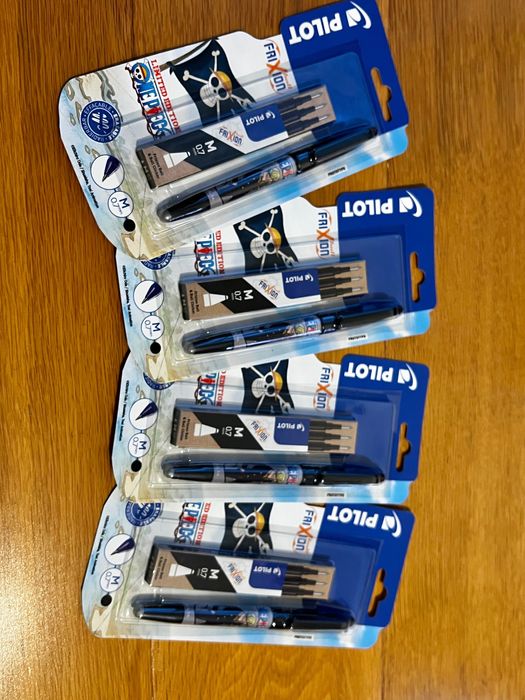 Conjunto esferográfica tinta apagável + 3 recargas