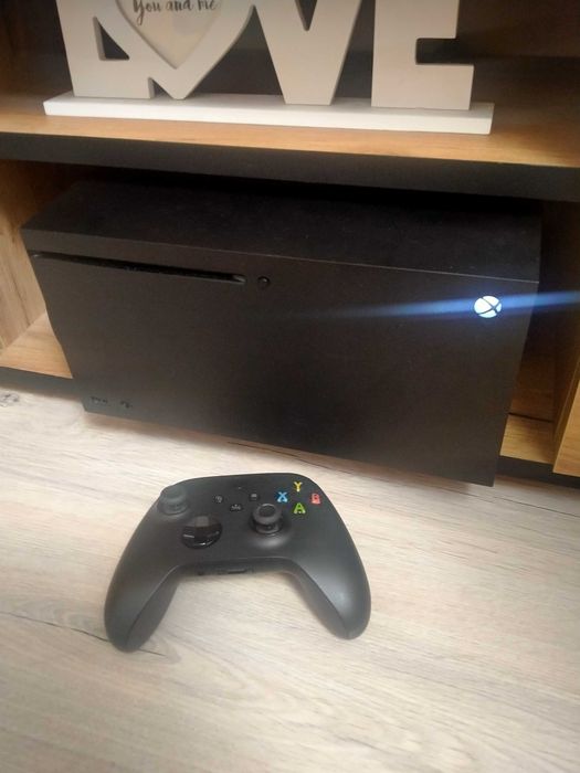 Konsola MICROSOFT Xbox Series X