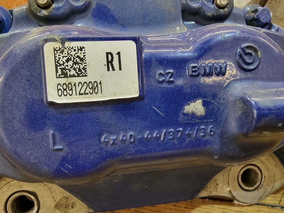 BMW g30 g31 tarcze zaciski przód m5 m3 4x40-44/374/36