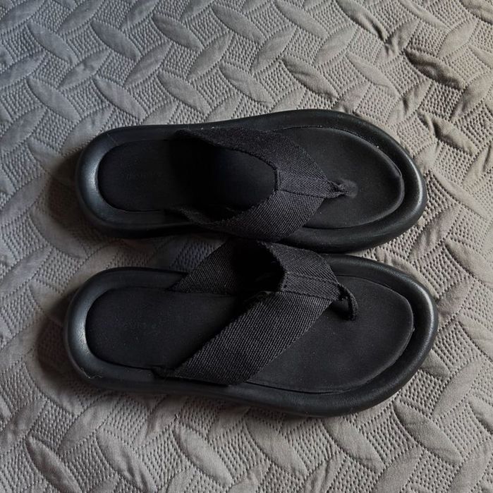 oysho - в'єтнамки