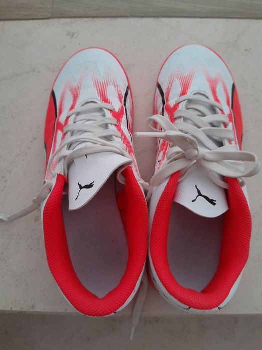 Ténis futsal Puma número 35