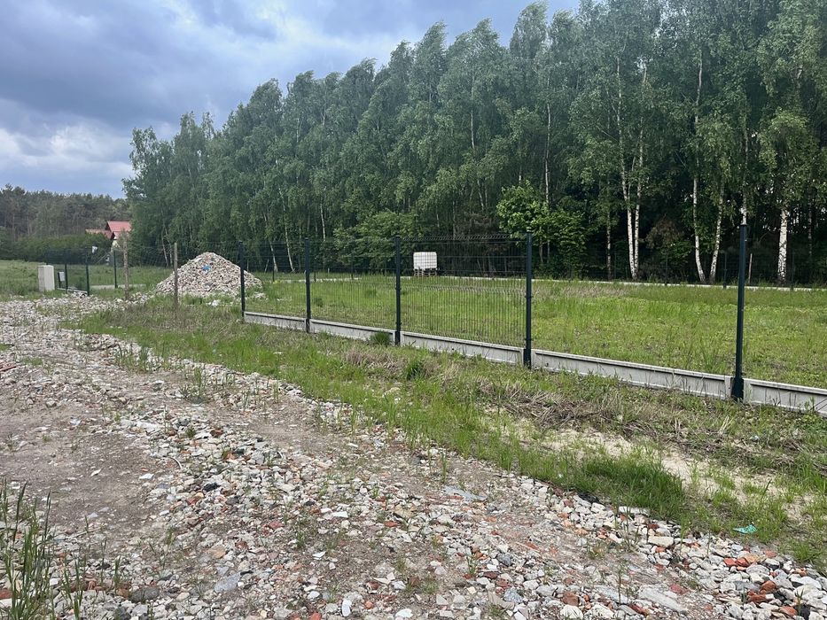 Działka budowlana 1200 m² blisko Trzebnicy, prąd, woda, utwardzona droga - Widok 3