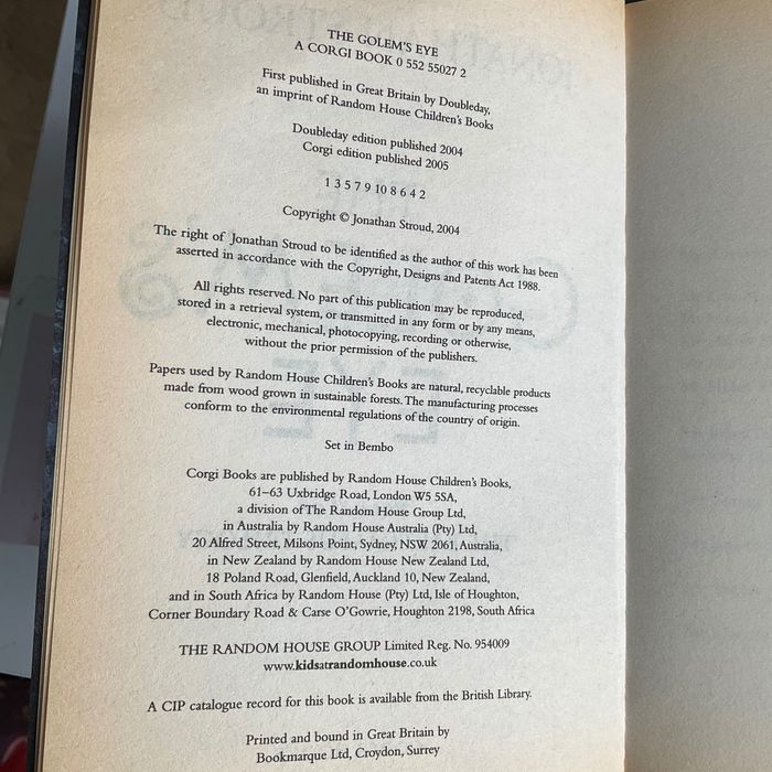 Jonathan Stroud - em Inglês