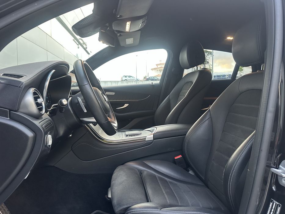Mercedes GLC 300e AMG COUPE pack night Aceito retomas