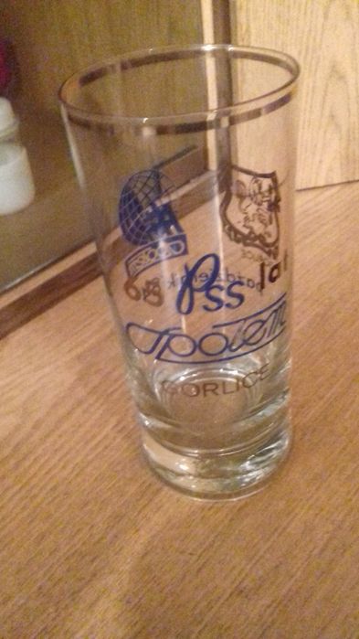 Szklanki na piwo