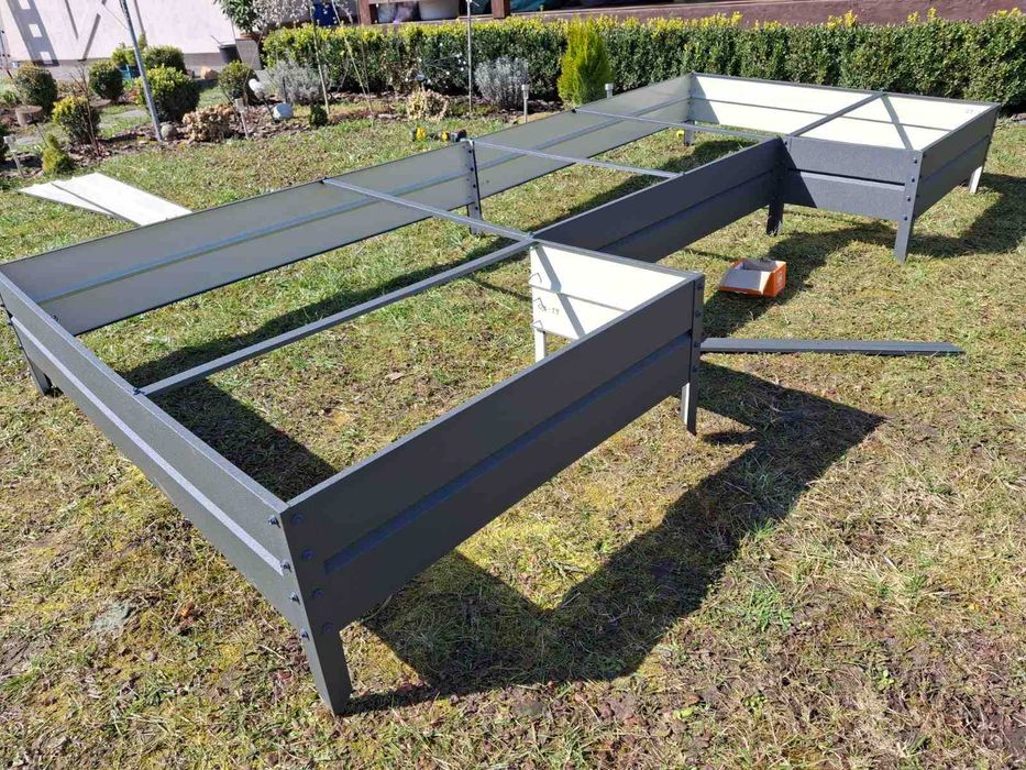 Грядка висока тепла комплексна. Грядки высокие. Металеві. Клумба