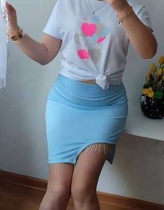 Spódnica przed kolano, obcisła, łańcuszki cyrkonii