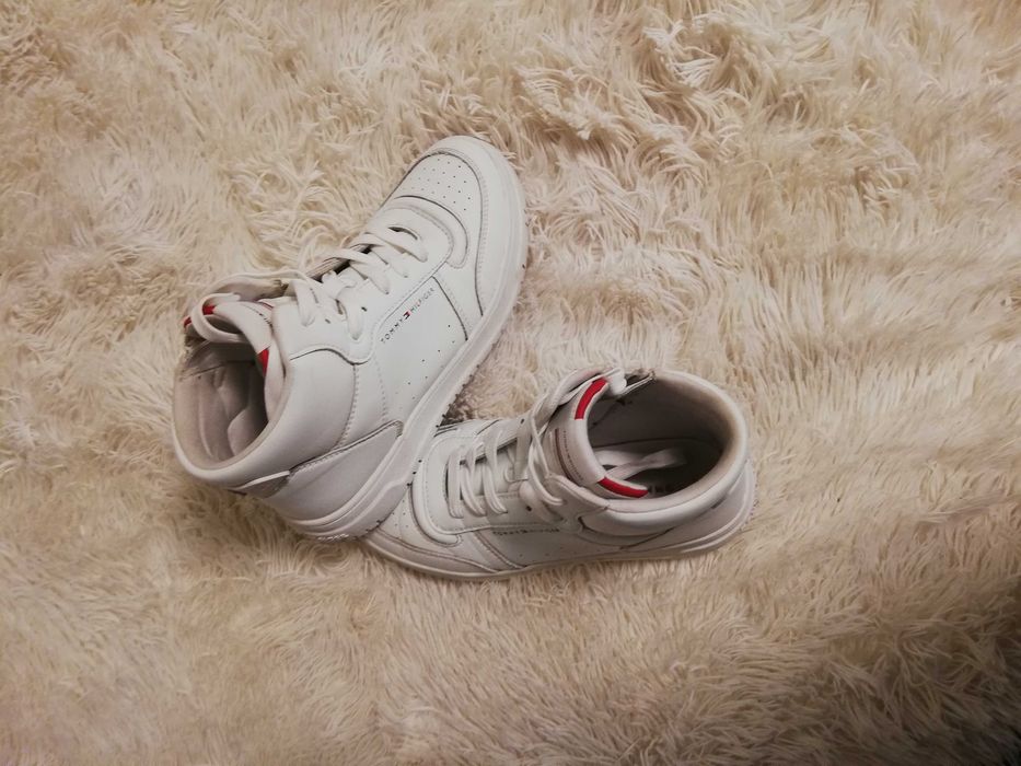 buty Tommy Hilfiger 37 wyższe sneakersy 37 Tommy Hilfiger off white