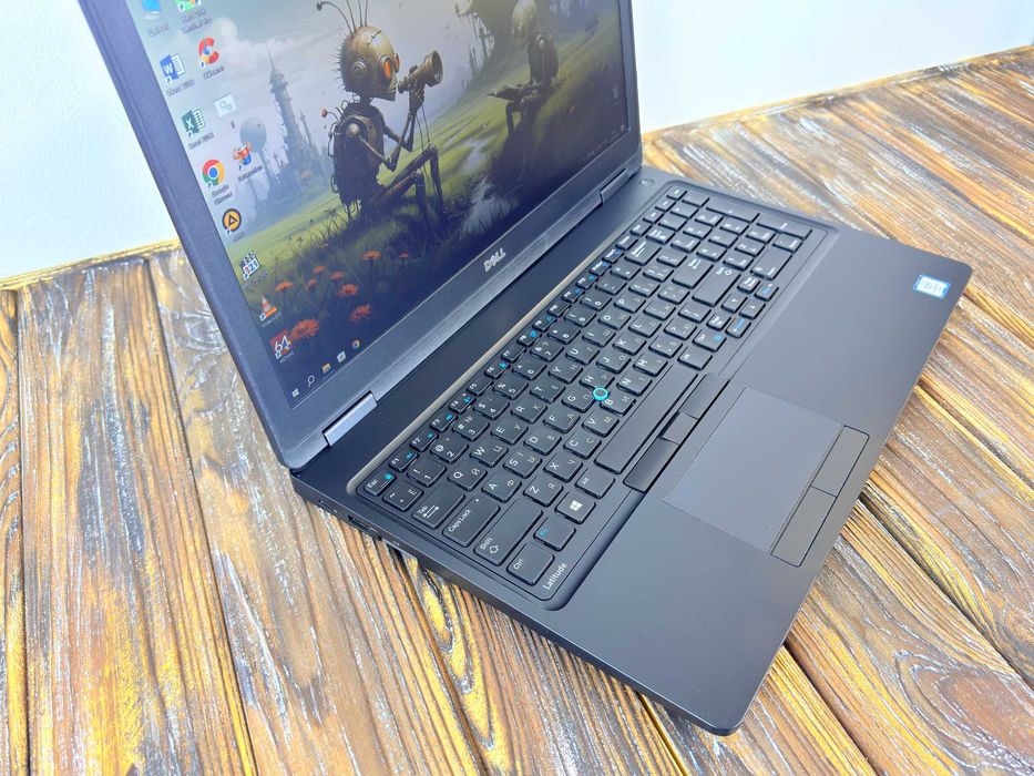 Ноутбук Для Роботи і Навчання Dell Latitude E5580 /Core i5-6300u/SSD 512 GB/ГАРАНТІЯ