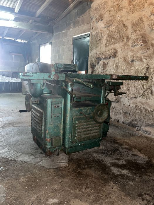 Máquina de Carpintaria