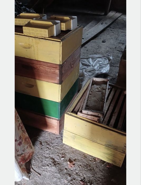 Продам вулики, рамки