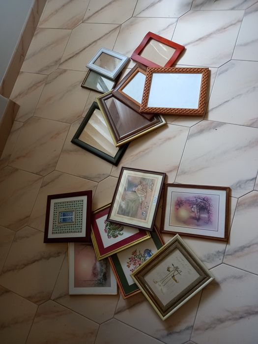 Frames and Picture Frames64750853532162120