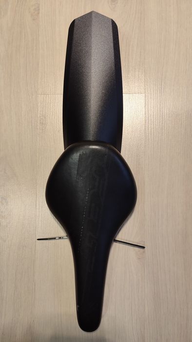 Продам комплект крыльев-брызговиков для велосипеда, цена 230 гривен .