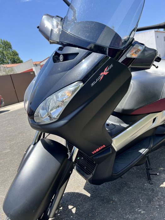 Yamaha X-Max 250
