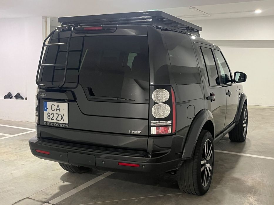 Land Rover Discovery SD V6 HSE