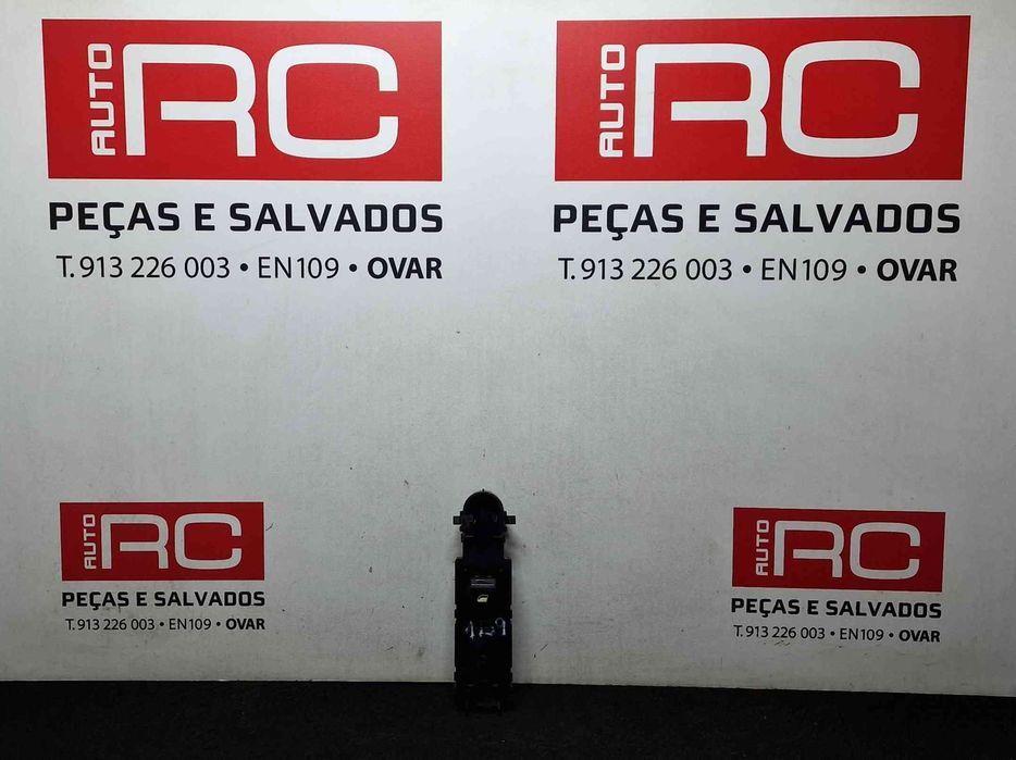 Comando / Botão / Interruptor Vidros Frente Direito 98026388ZD - PEUGEOT 508 SW I