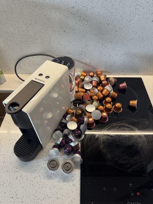 Ekspres Nespresso Krups  Essenza Mini kapsulki wielorazowe + 62 kapsułki