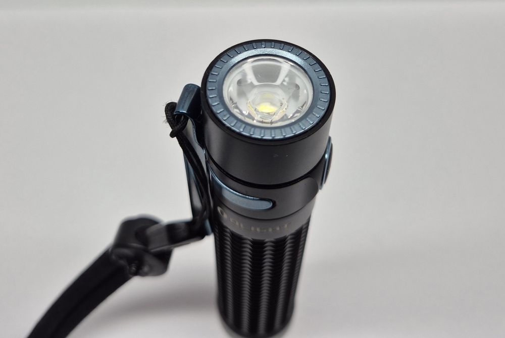 Latarka OLIGHT WARRIOR MINI, Komis Jasło Czackiego