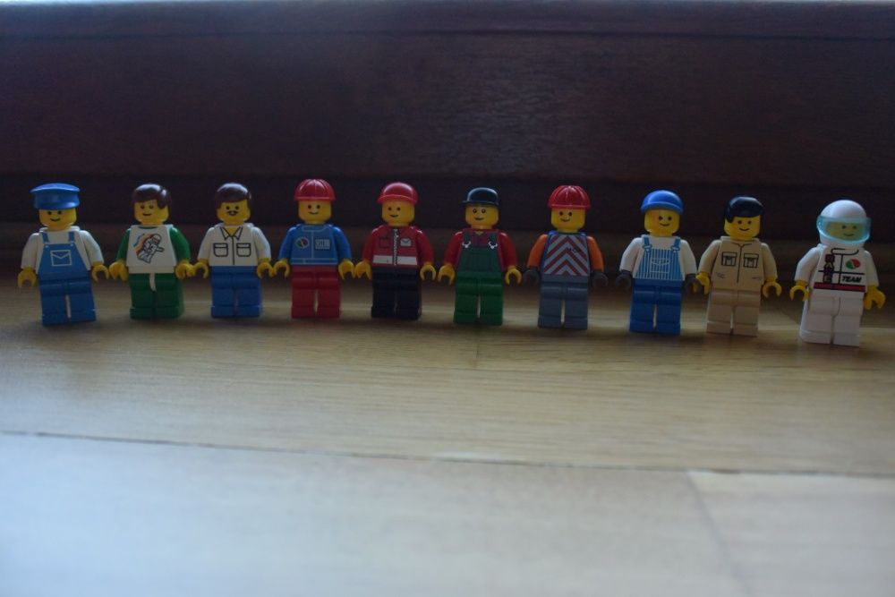 LEGO CITY Oryginalna Figurka Mieszkaniec Miasta Rarytas Kolekcjonerski