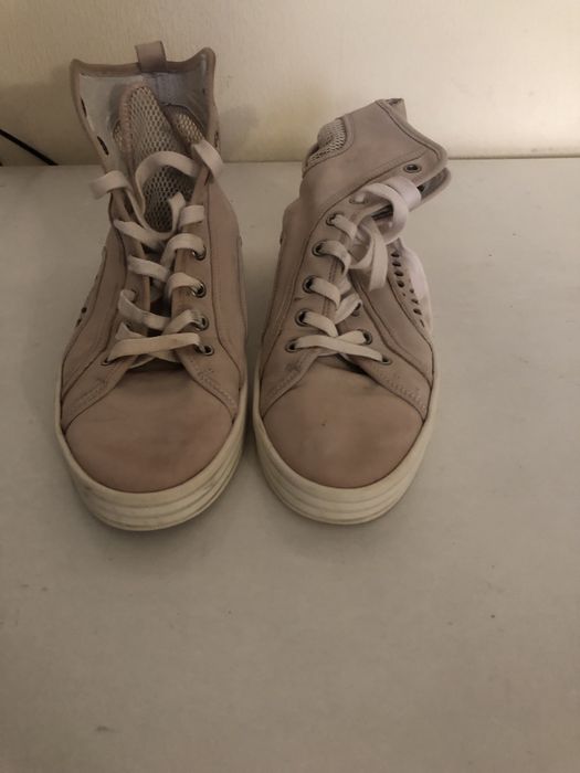 продам кеди Hogan