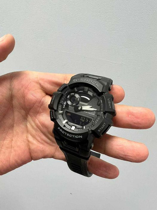 Casio G-Shock GBA-900 (Step Tracker)