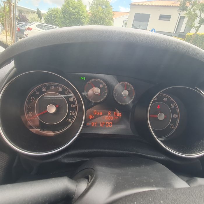 Fiat punto 1.2 versão young