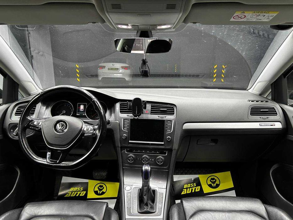 Volkswagen e-Golf 2016