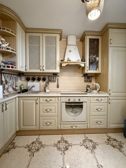 3 кімнатна квартира. Нагірна частина. 101 квт