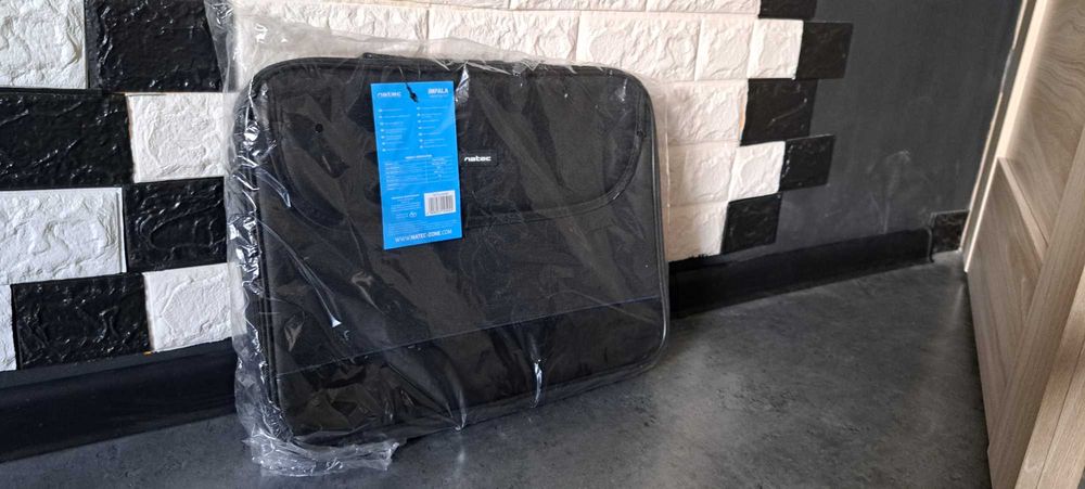 nowa torba na laptopa 15,6"